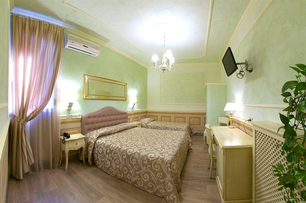 Hotel Pedrini Bologna Esterno foto