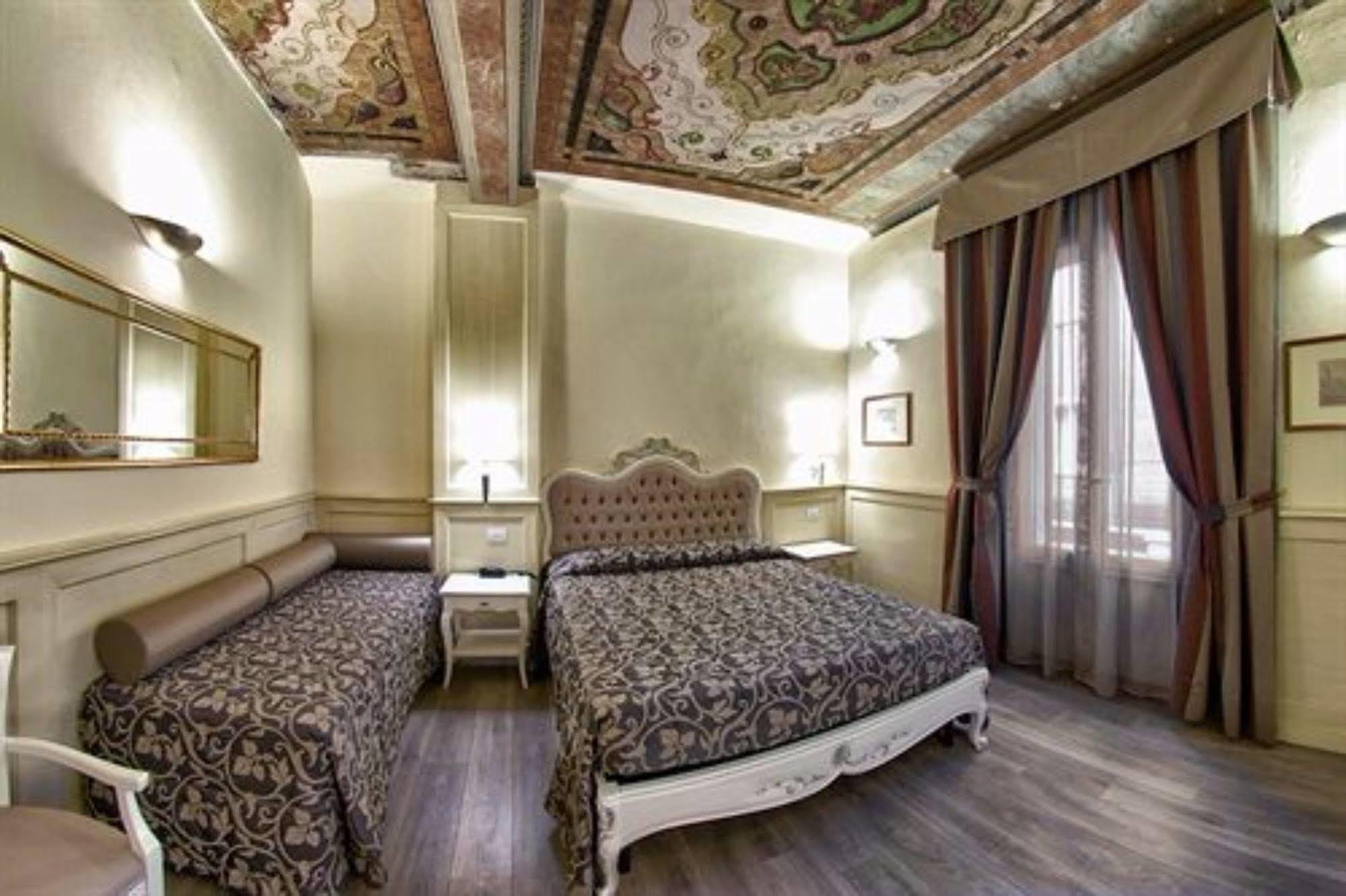 Hotel Pedrini Bologna Esterno foto