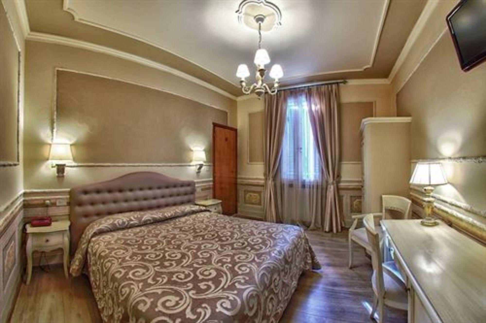 Hotel Pedrini Bologna Esterno foto